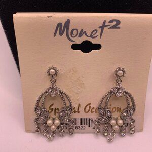 🐱 5 for $10.  MONET 2 DROP EARRINGS SILVERTONE